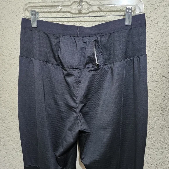Nike Running  Dry-Fit Black  Jogger Pants - Picture 6 of 10
